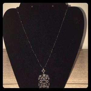 Vintage-Look Black Necklace w/Silver Pendant